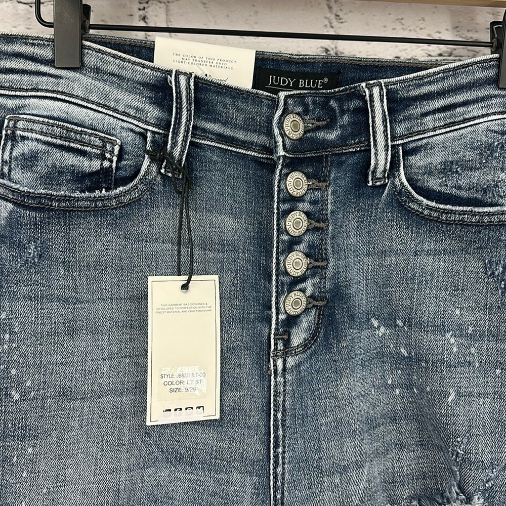 JUDY BLUE Skinny Fit High-Waisted Distressed Denim Jeans 9/29 Light Blue *NWT* - Picture 4 of 11